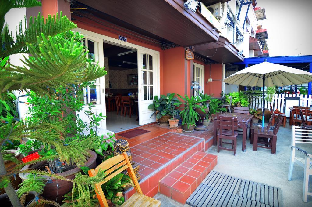The Famous House - Jomtien Otel Dış mekan fotoğraf